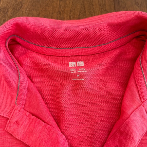 Uniqlo Men’s Coral Polo in Sz. M - Picture 2 of 4